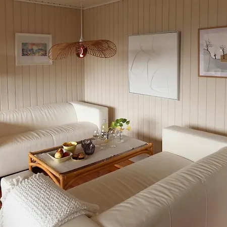 Prázdninový dům Delightful Vacation - Boat - Seaview - Garden Grimstad (Aust-Agder)